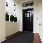 Die Villa